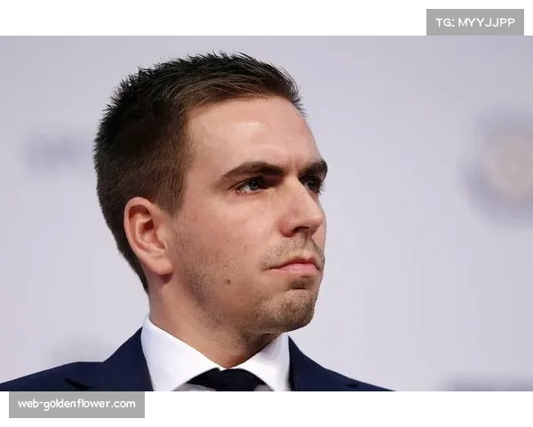 从数据分析师到战术教练：德甲反击效率提升背后的人才变革